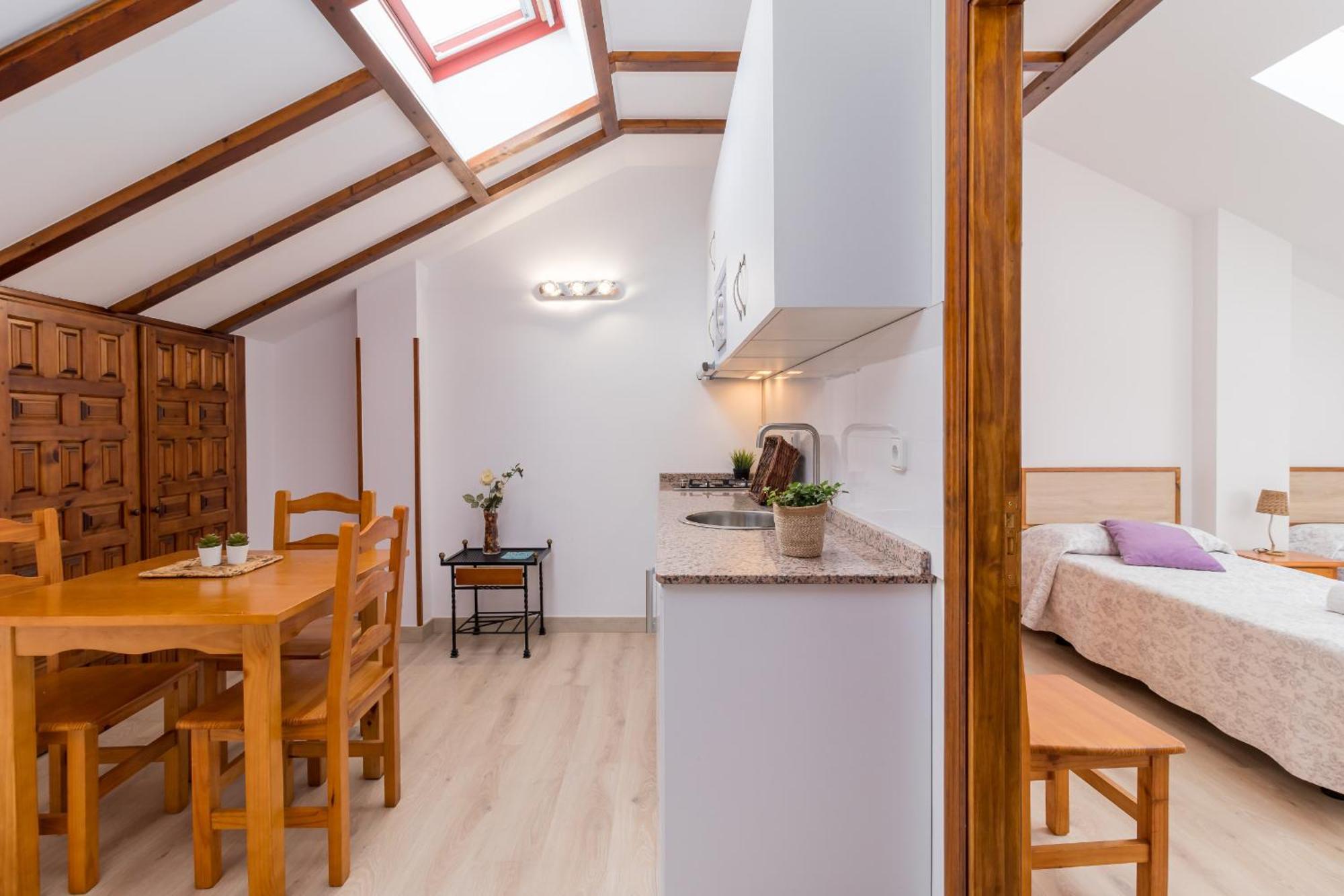 Apartamentos & Bungalows Ubiarco El Acebo By Urbanhosting Ngoại thất bức ảnh