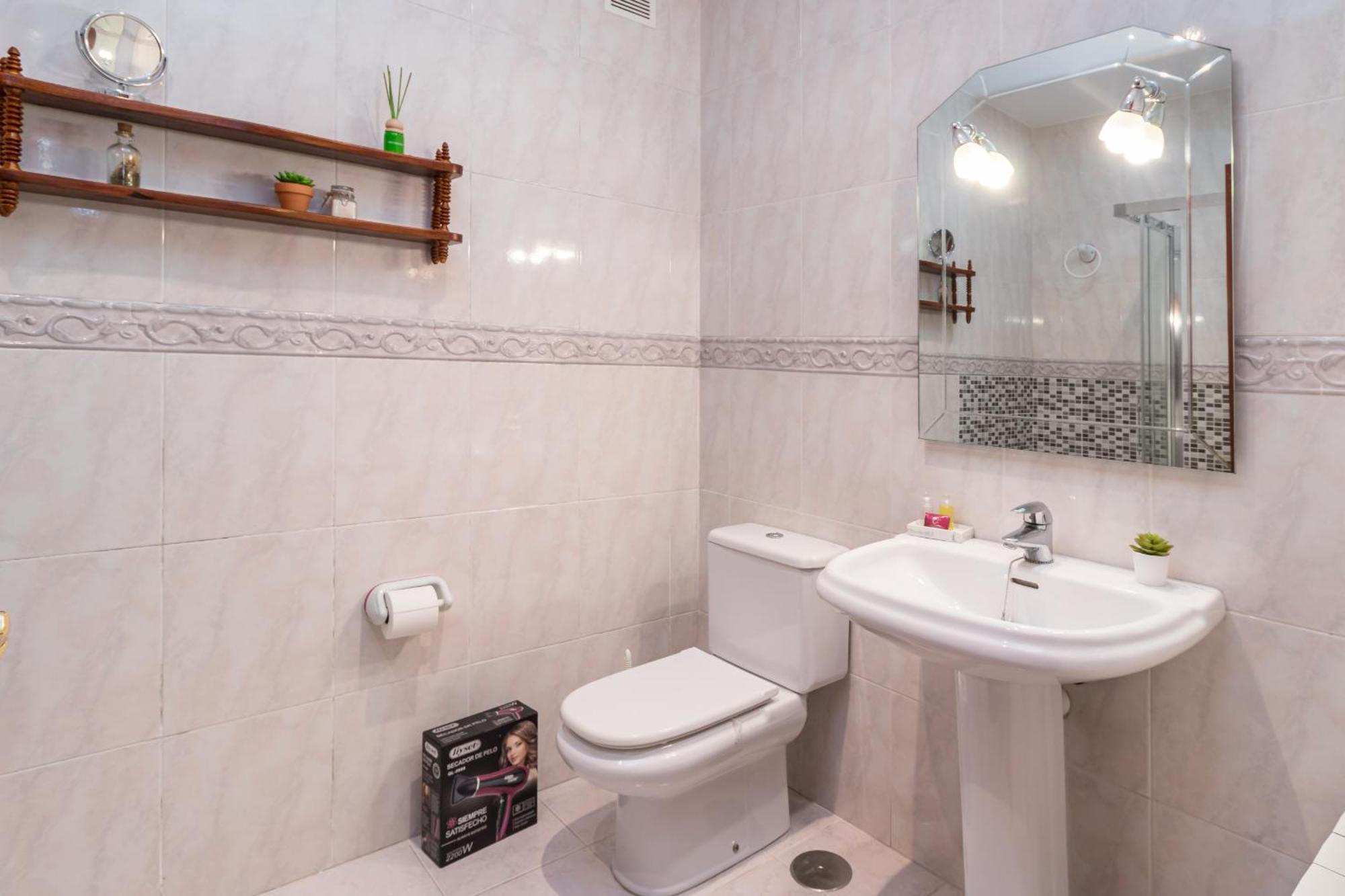 Apartamentos & Bungalows Ubiarco El Acebo By Urbanhosting Ngoại thất bức ảnh